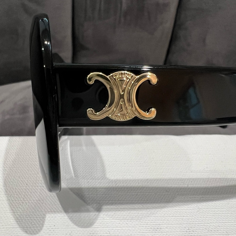 Celine Black Sunglasses with Triomphe Gold Accent - Picture 9 of 17